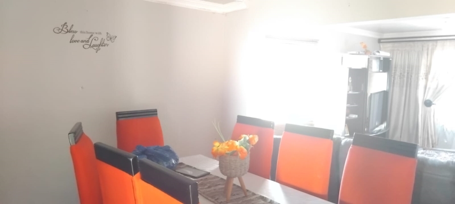 2 Bedroom Property for Sale in Phakamisa Eastern Cape